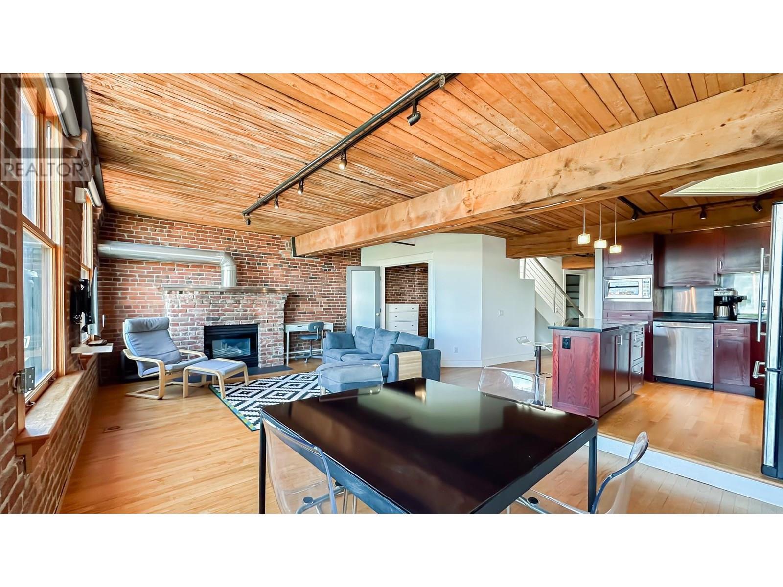 Photo 9 of 702 41 Alexander Street, Vancouver BC