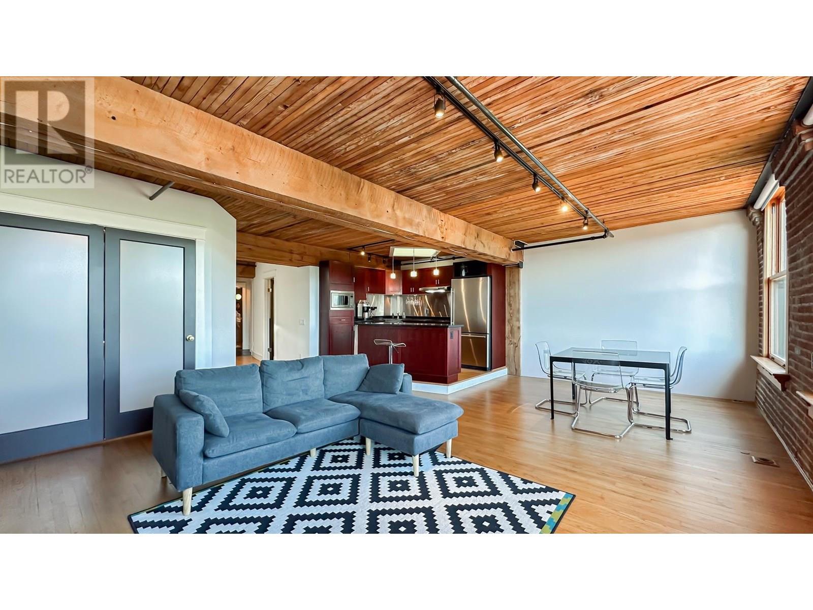Photo 6 of 702 41 Alexander Street, Vancouver BC