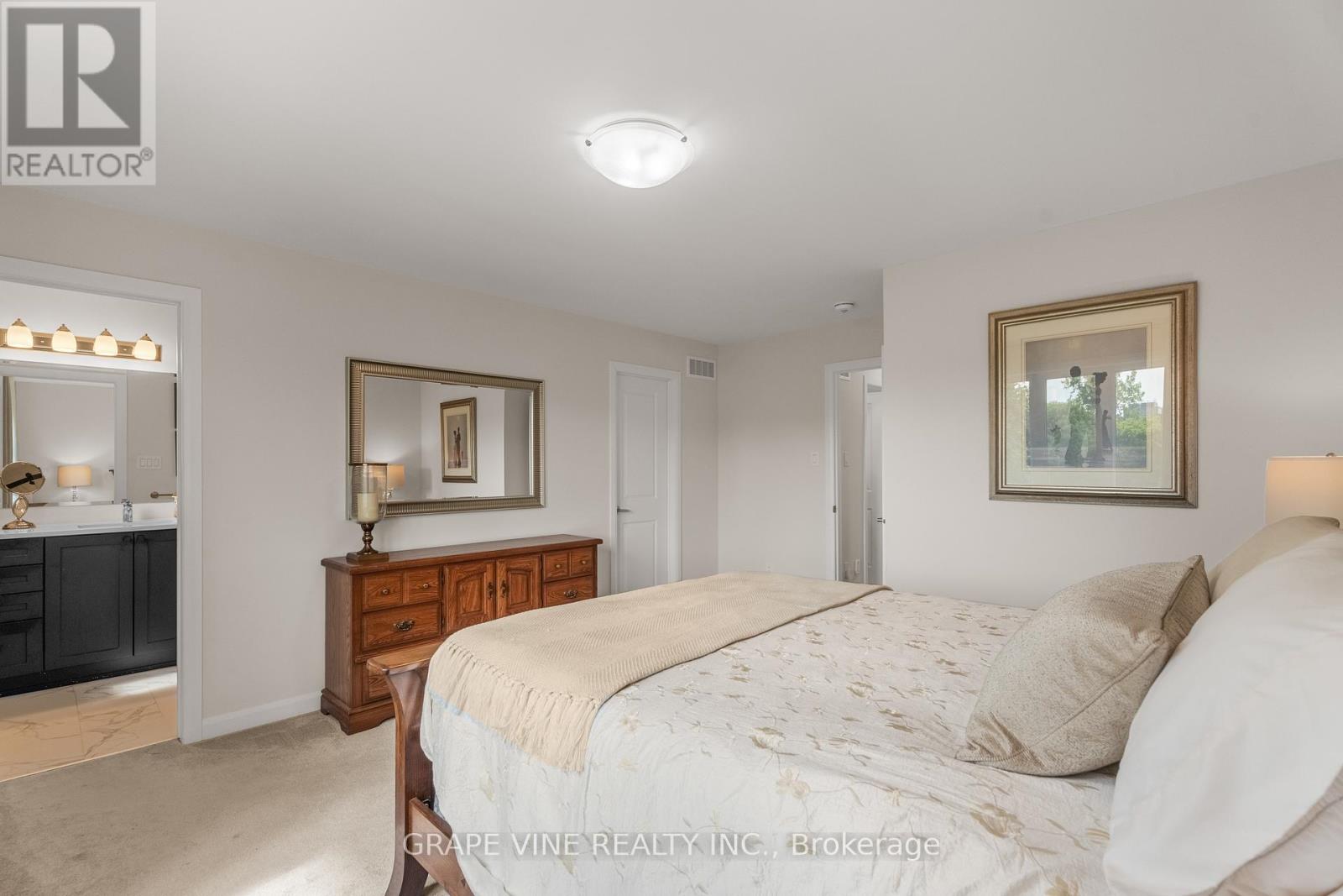 Photo 21 of 148 Attwell Private, Ottawa ON