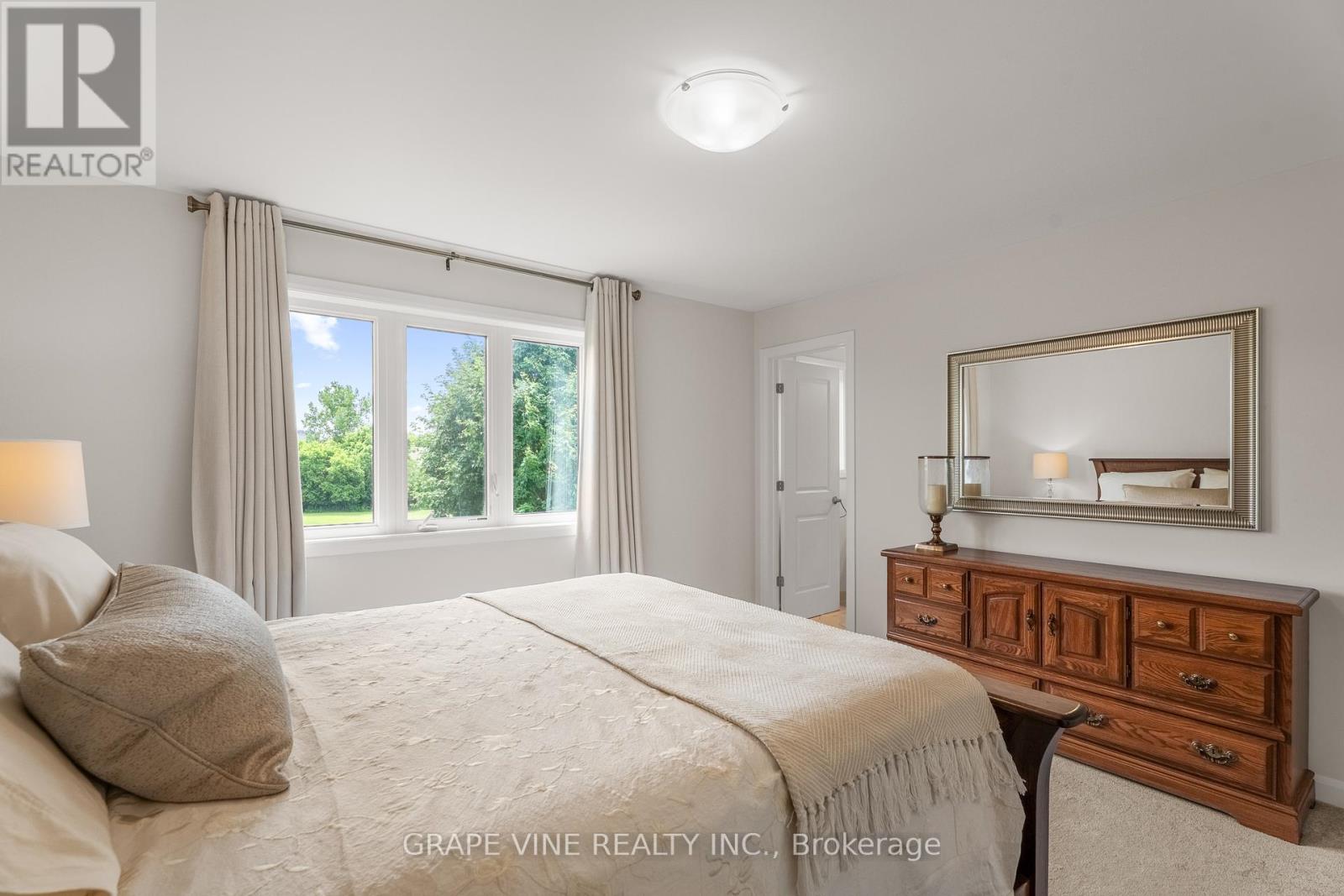 Photo 22 of 148 Attwell Private, Ottawa ON