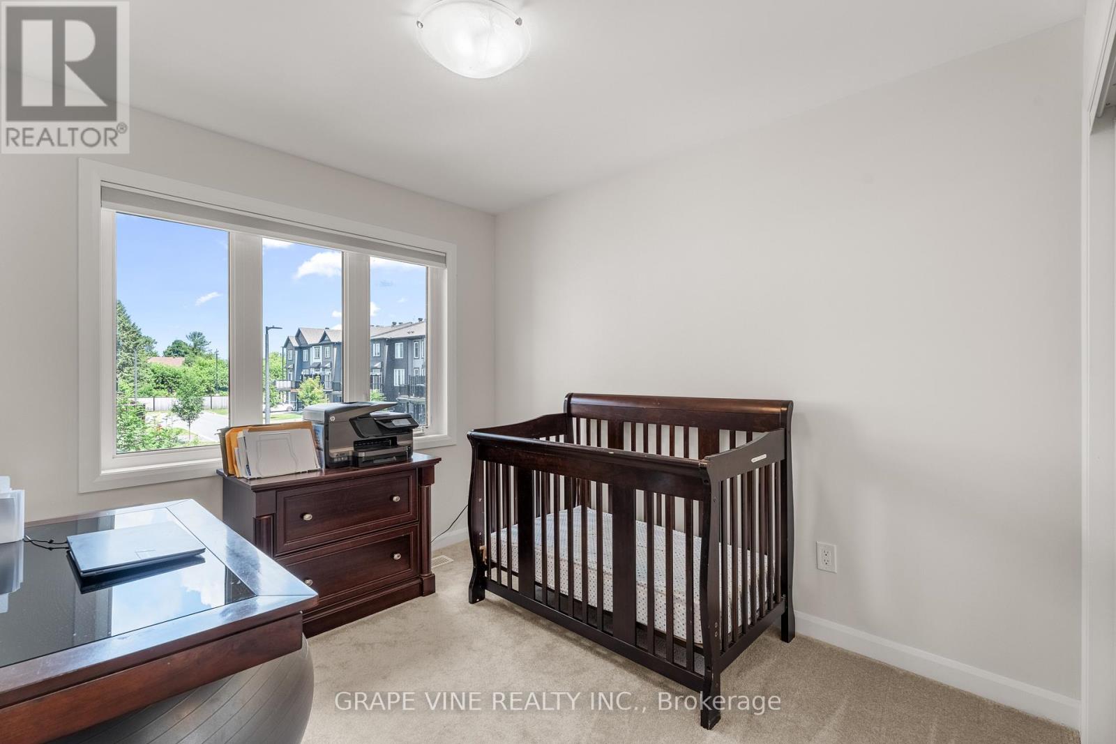 Photo 26 of 148 Attwell Private, Ottawa ON