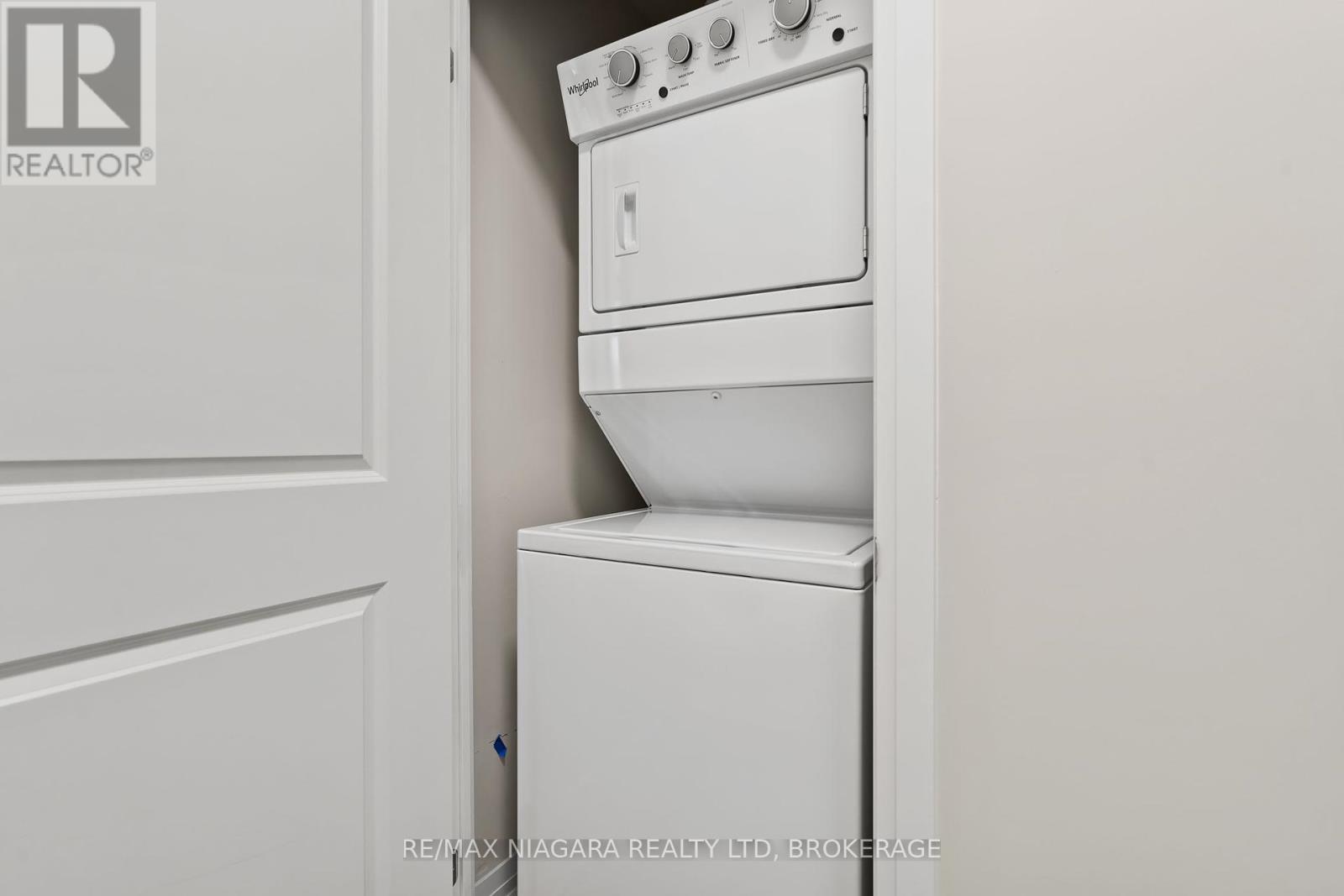 Photo 7 of Gl 07 50 Herrick Avenue, St Catharines ON