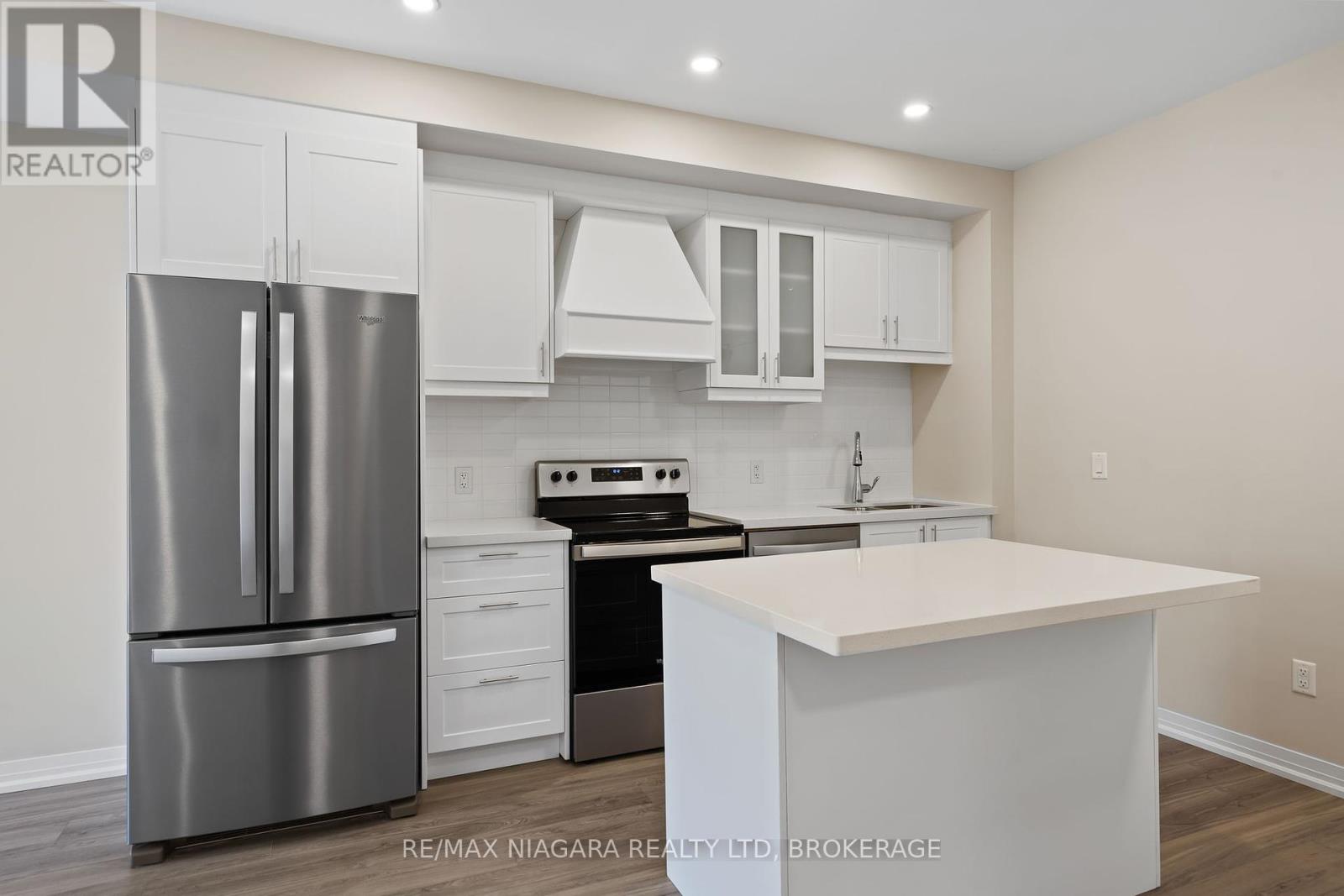 Photo 20 of Gl 07 50 Herrick Avenue, St Catharines ON