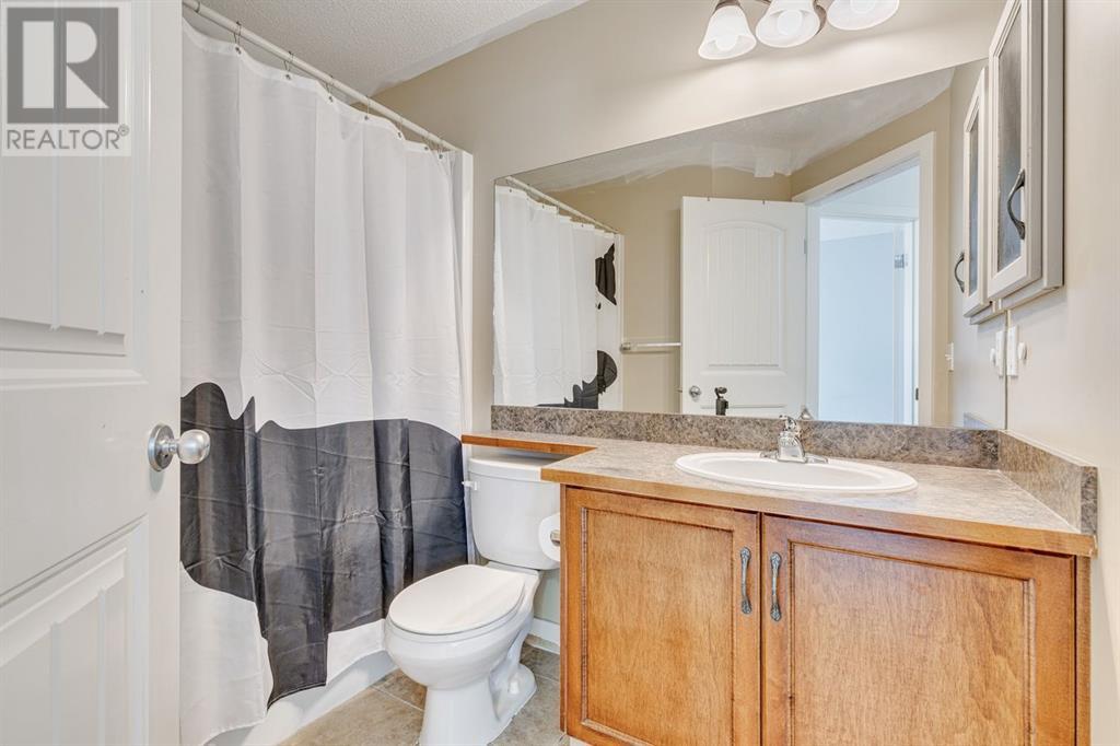 Single Family House for Sale in  Covecreek Close NE Coventry Hills Calgary 