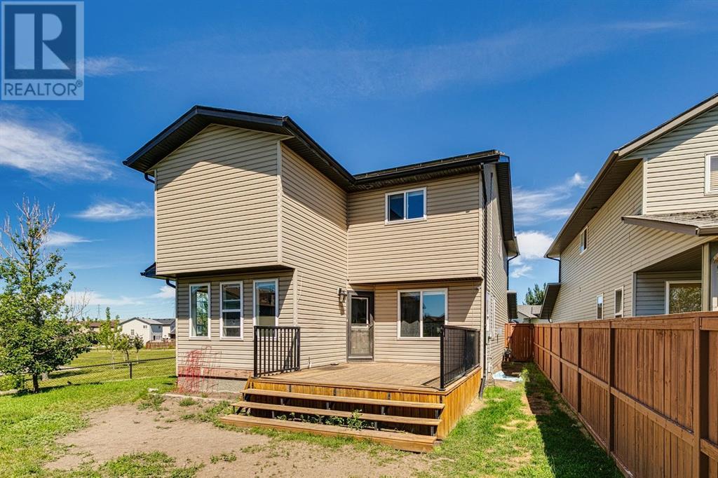Single Family House for Sale in  Covecreek Close NE Coventry Hills Calgary 