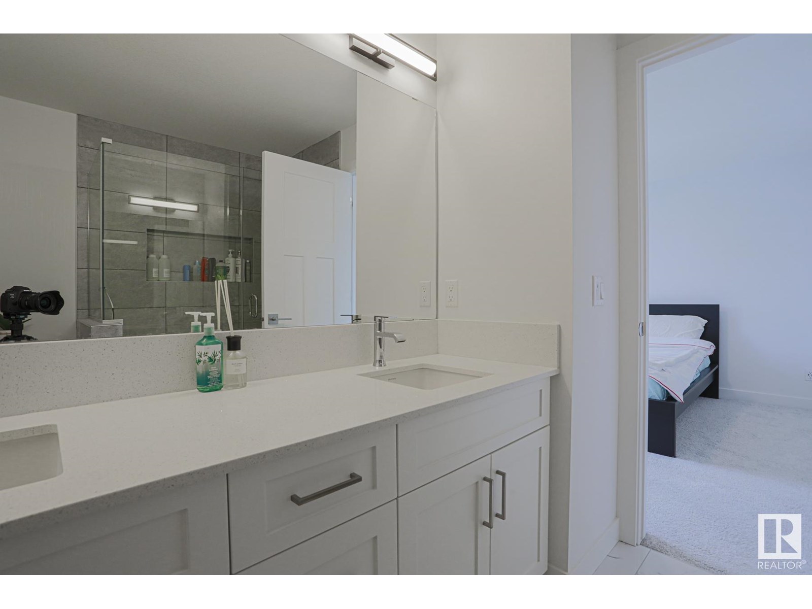 Photo 31 of 1736 Plum Cr Sw, Edmonton AB