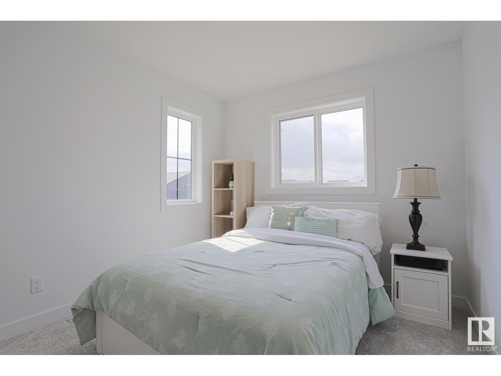 Photo 33 of 1736 Plum Cr Sw, Edmonton AB