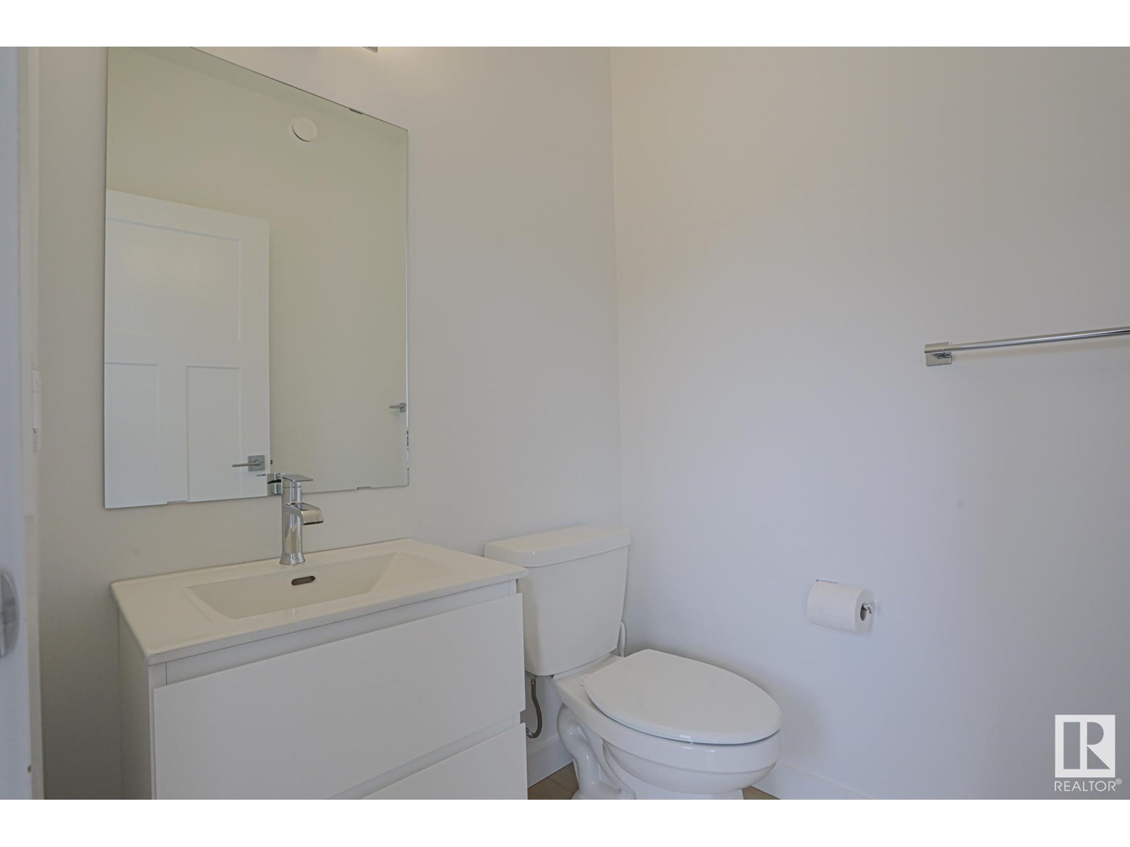 Photo 36 of 1736 Plum Cr Sw, Edmonton AB