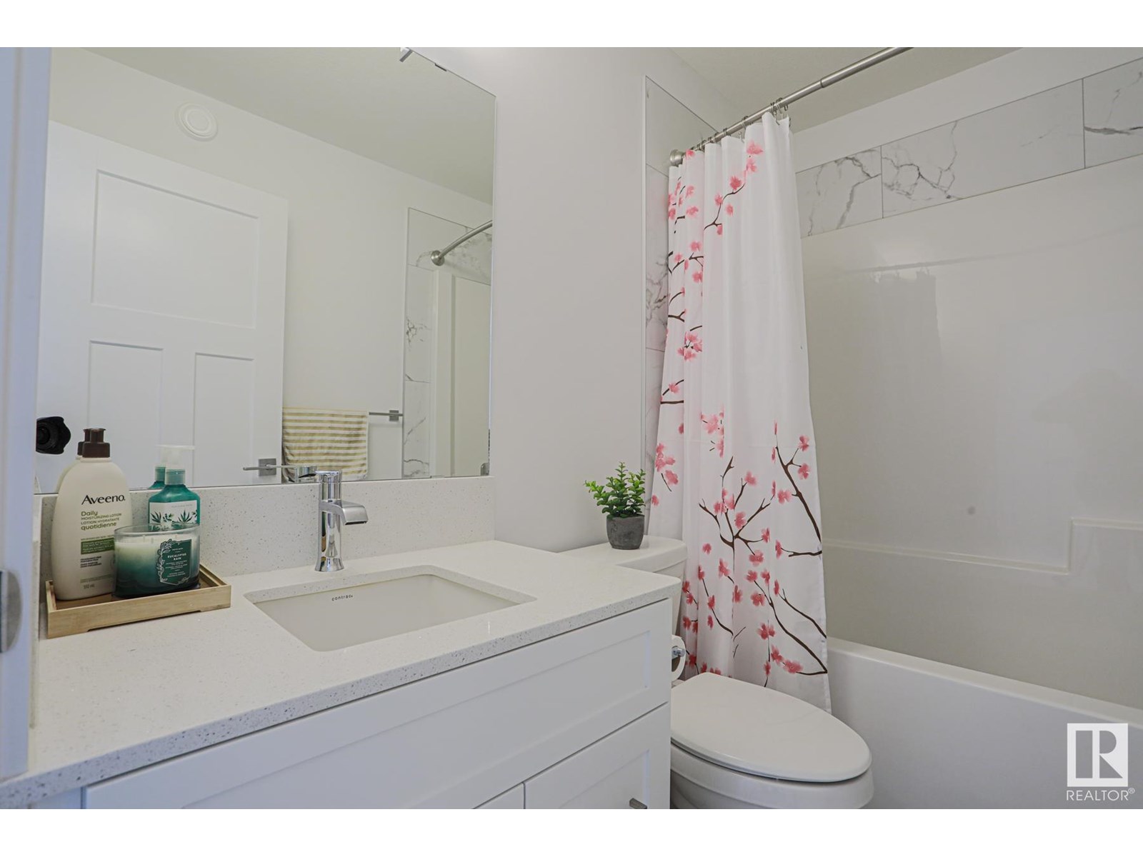 Photo 37 of 1736 Plum Cr Sw, Edmonton AB