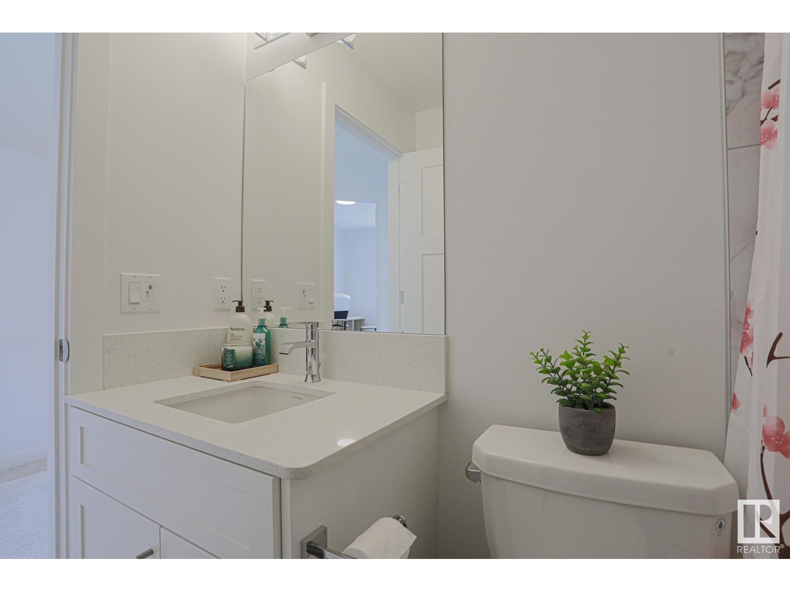 Photo 38 of 1736 Plum Cr Sw, Edmonton AB