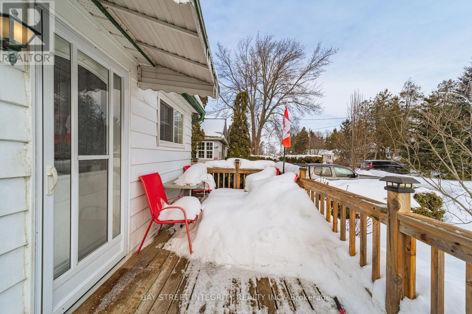 Photo 40 of 74 De La Salle Boulevard, Georgina ON