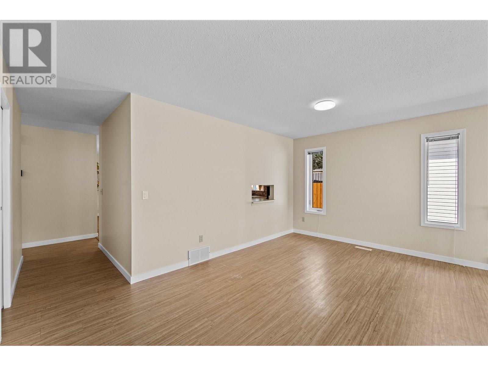 Photo 20 of 2393 Fleetwood Avenue, Kamloops BC