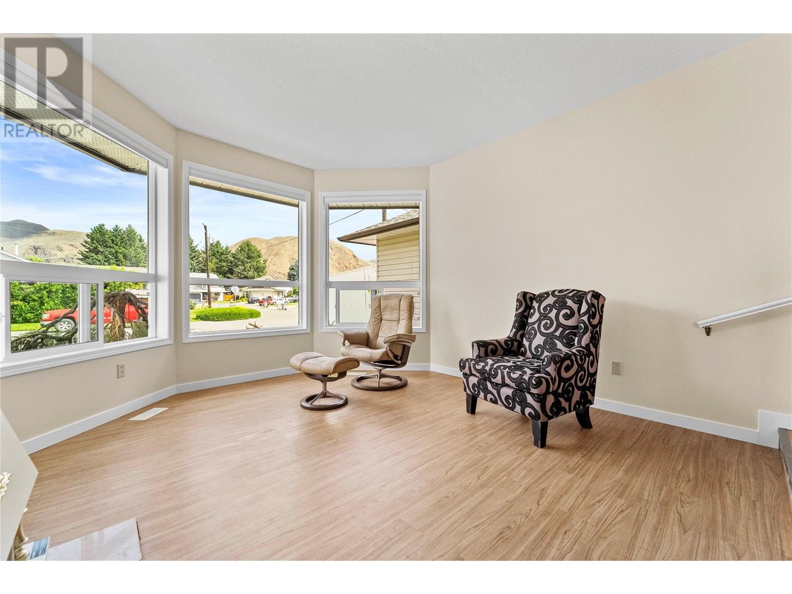 Photo 17 of 2393 Fleetwood Avenue, Kamloops BC