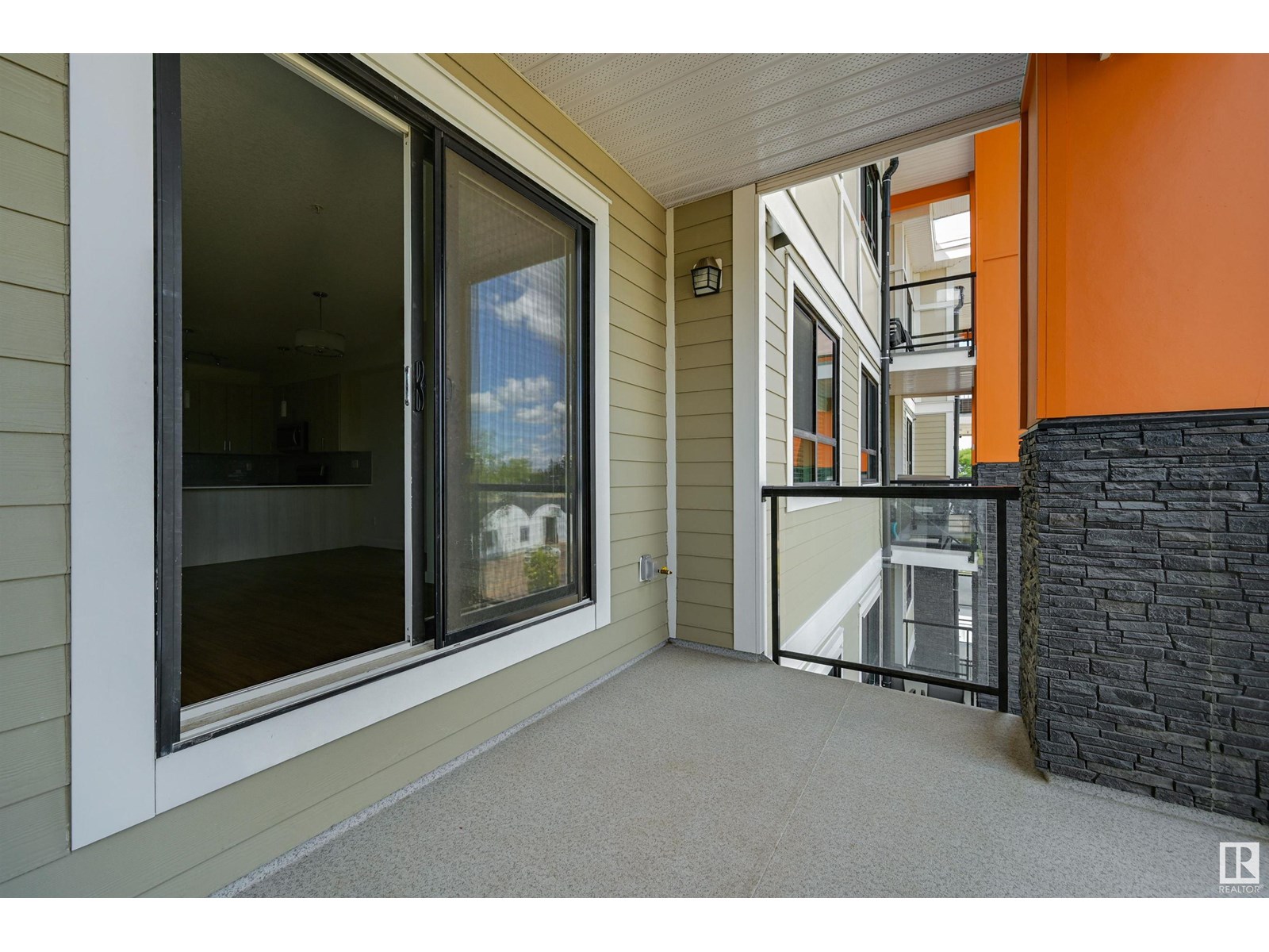 Photo 27 of 308 17 Columbia Av, Devon AB