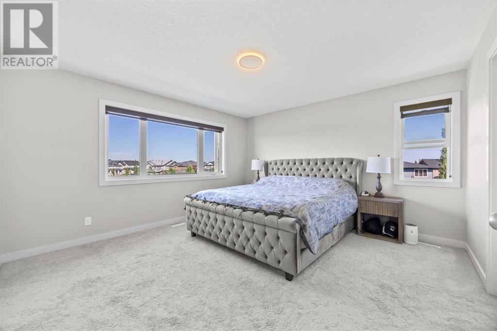 Single Family House for Sale in  Evansfield Place NW Evanston Calgary 