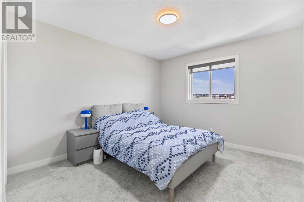 Single Family House for Sale in  Evansfield Place NW Evanston Calgary 