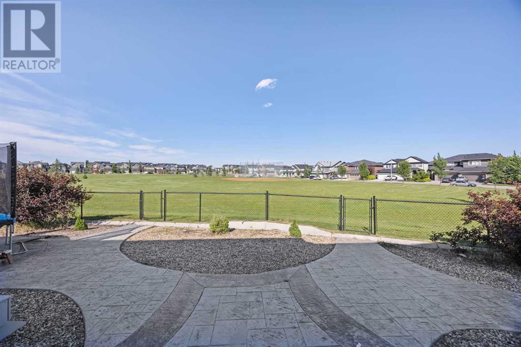 Single Family House for Sale in  Evansfield Place NW Evanston Calgary 