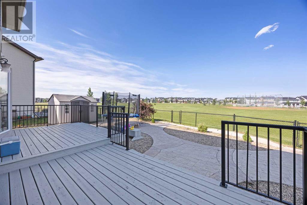Single Family House for Sale in  Evansfield Place NW Evanston Calgary 