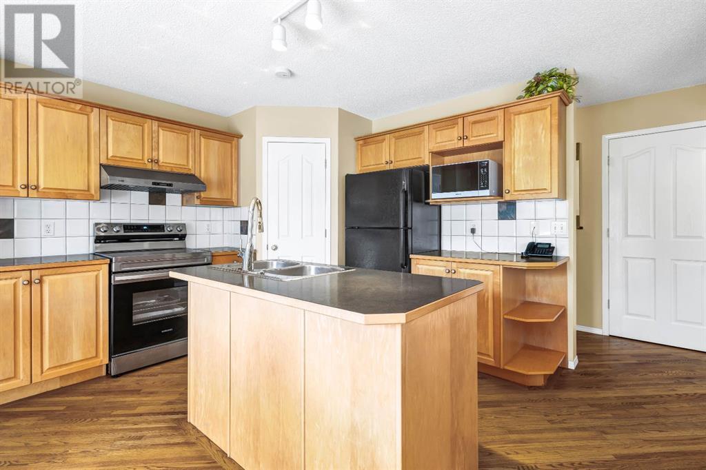 Single Family House for Sale in  Hidden Valley Drive NW Hidden Valley Calgary 