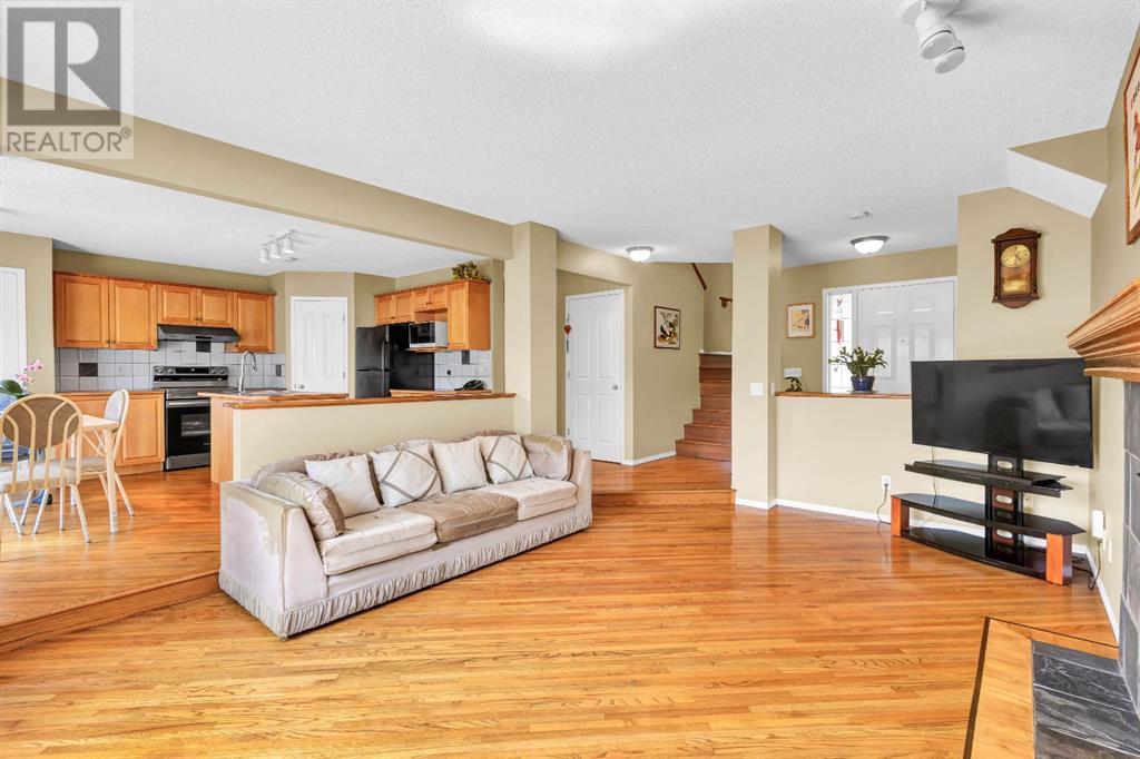 Single Family House for Sale in  Hidden Valley Drive NW Hidden Valley Calgary 