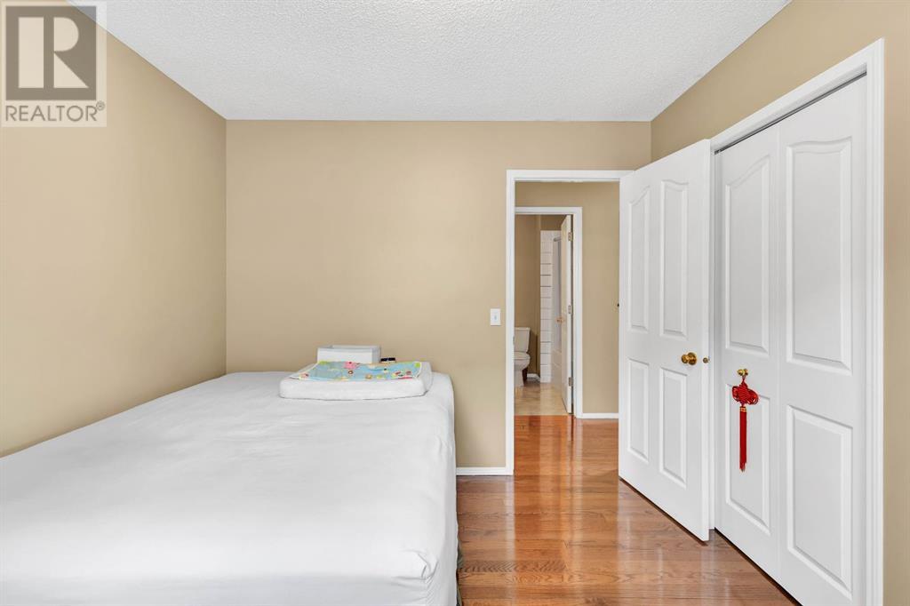 Single Family House for Sale in  Hidden Valley Drive NW Hidden Valley Calgary 