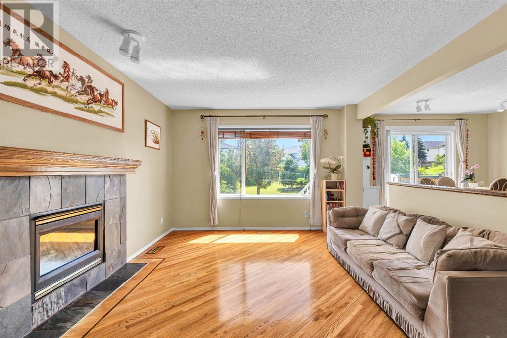 Single Family House for Sale in  Hidden Valley Drive NW Hidden Valley Calgary 