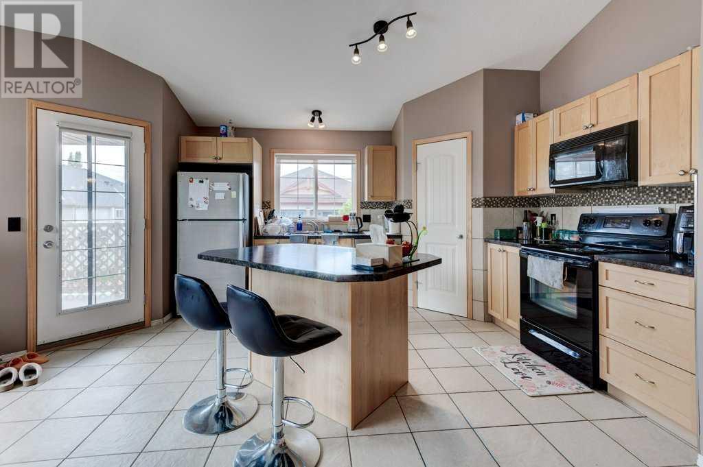 Single Family House for Sale in   Panatella Landing NW Panorama Hills Calgary 