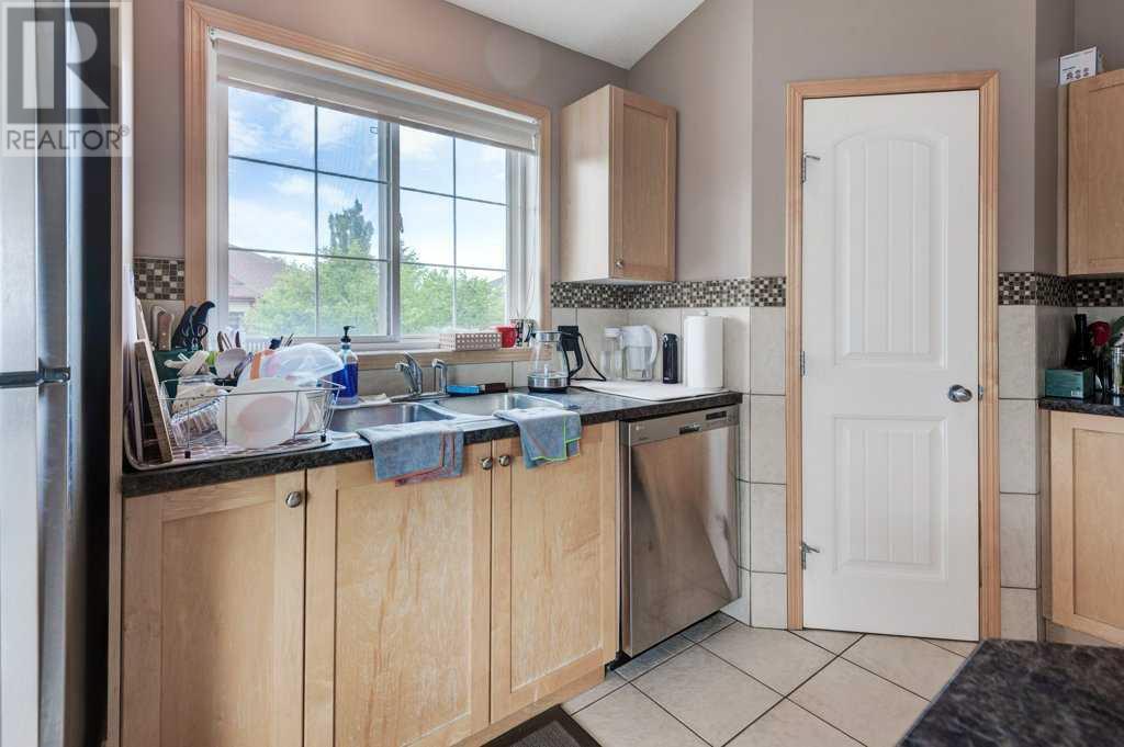 Single Family House for Sale in   Panatella Landing NW Panorama Hills Calgary 