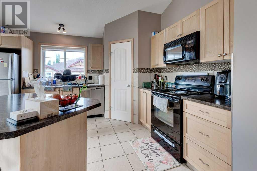 Single Family House for Sale in   Panatella Landing NW Panorama Hills Calgary 