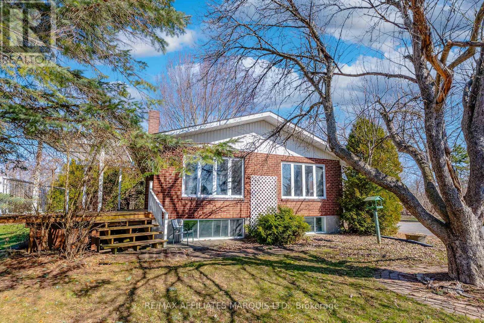 Photo 44 of 10984 County Rd 2 Road, South Dundas ON