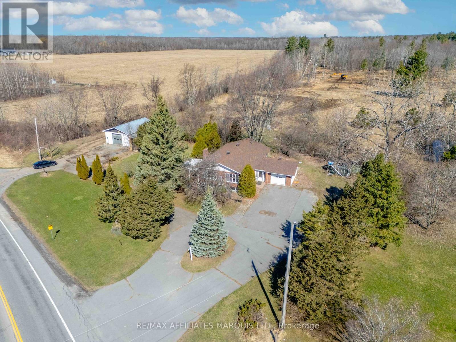 Photo 47 of 10984 County Rd 2 Road, South Dundas ON