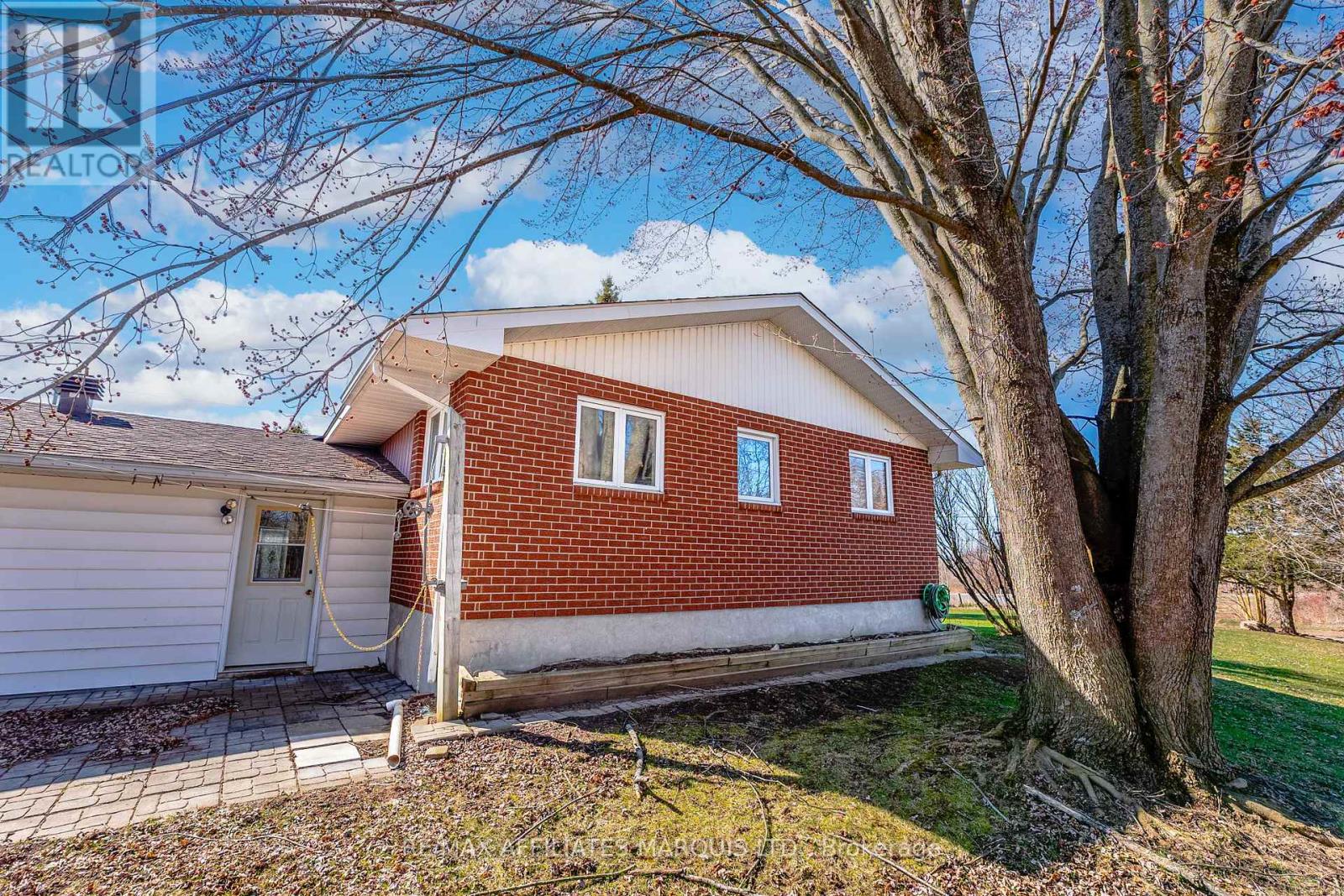 Photo 37 of 10984 County Rd 2 Road, South Dundas ON