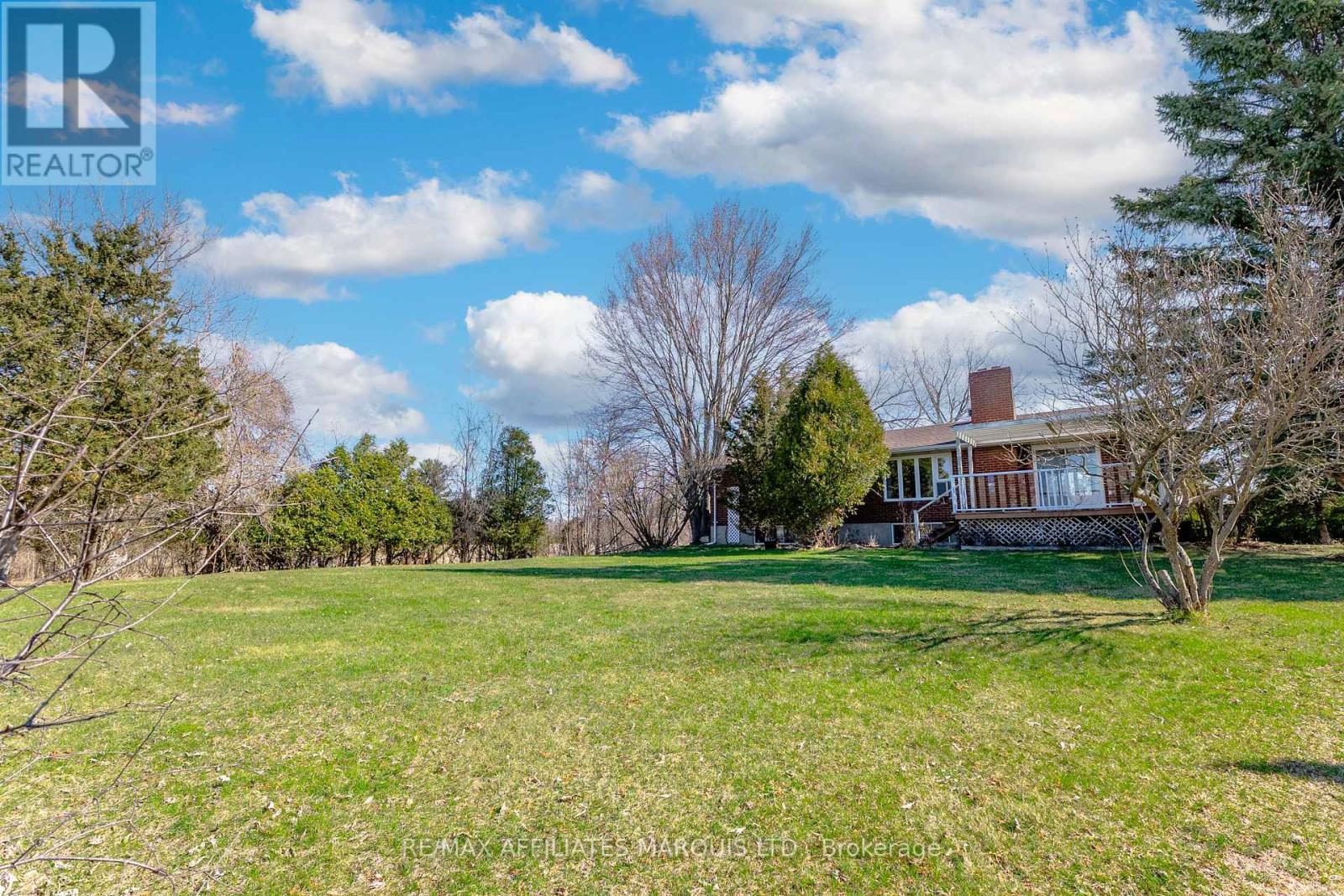 Photo 14 of 10984 County Rd 2 Road, South Dundas ON