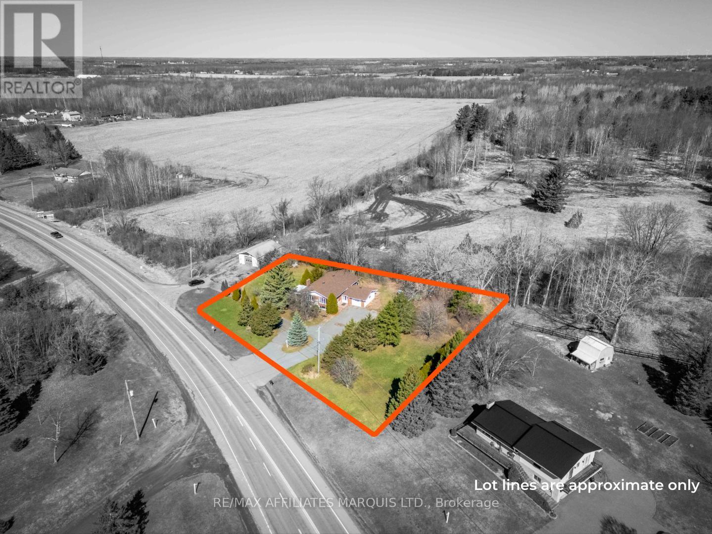 Photo 2 of 10984 County Rd 2 Road, South Dundas ON