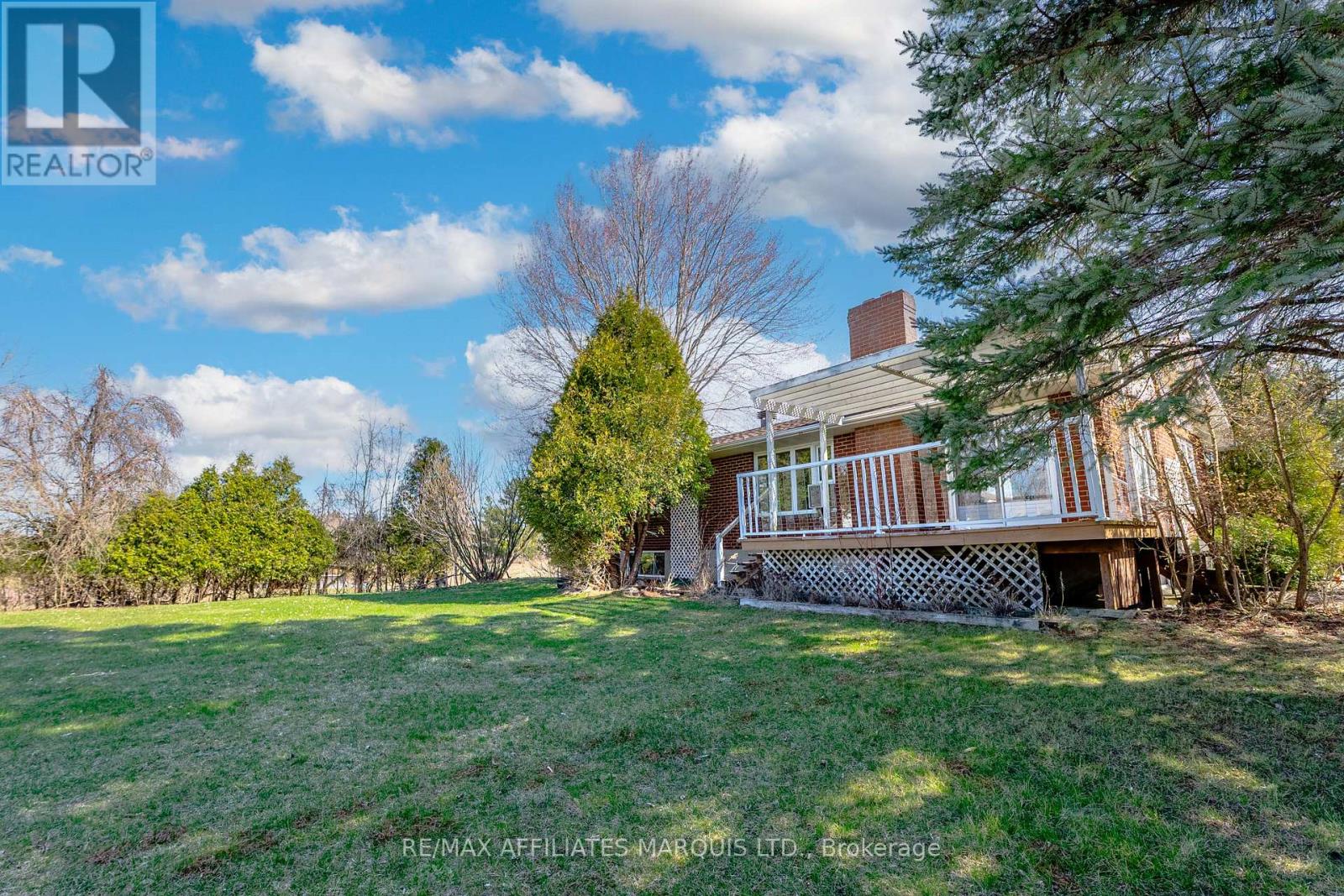 Photo 17 of 10984 County Rd 2 Road, South Dundas ON