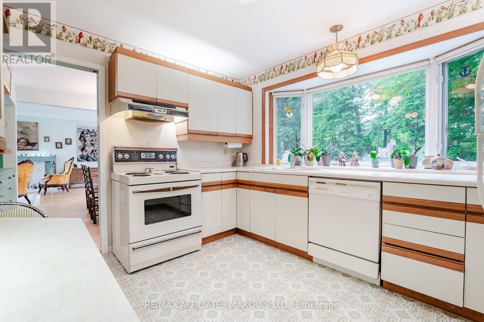 Photo 34 of 1610 Charles Street, Cornwall ON