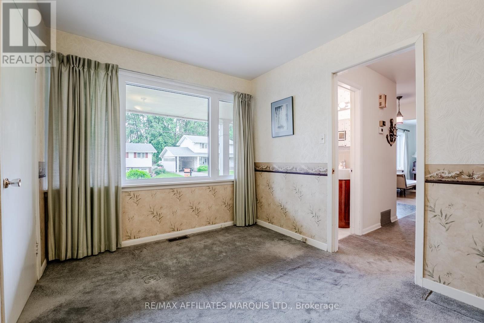 Photo 12 of 1610 Charles Street, Cornwall ON