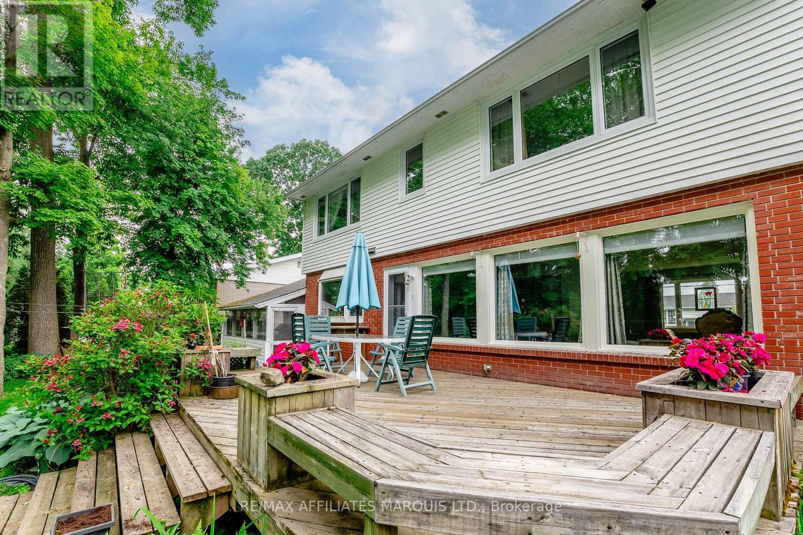 Photo 45 of 1610 Charles Street, Cornwall ON