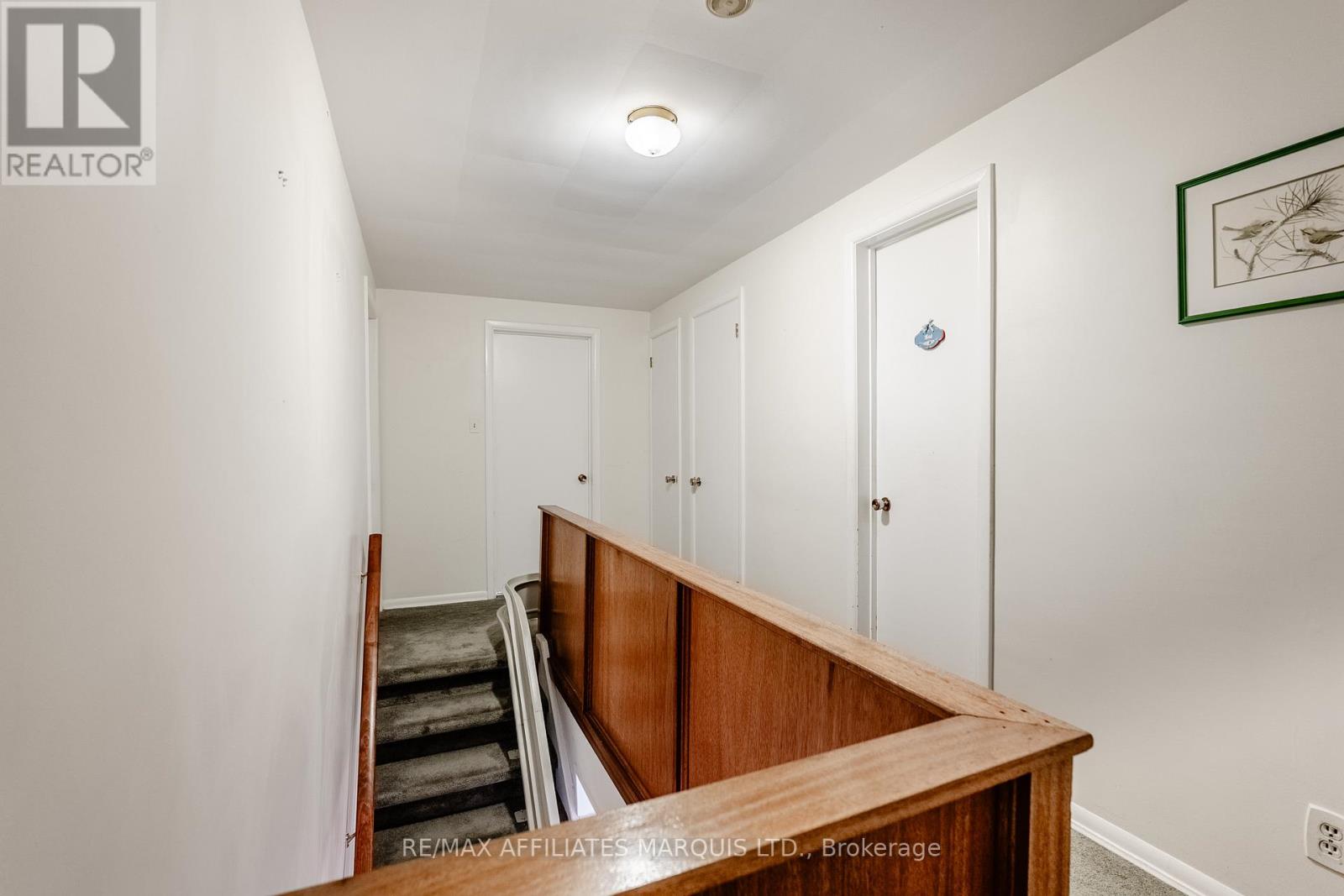Photo 7 of 1610 Charles Street, Cornwall ON