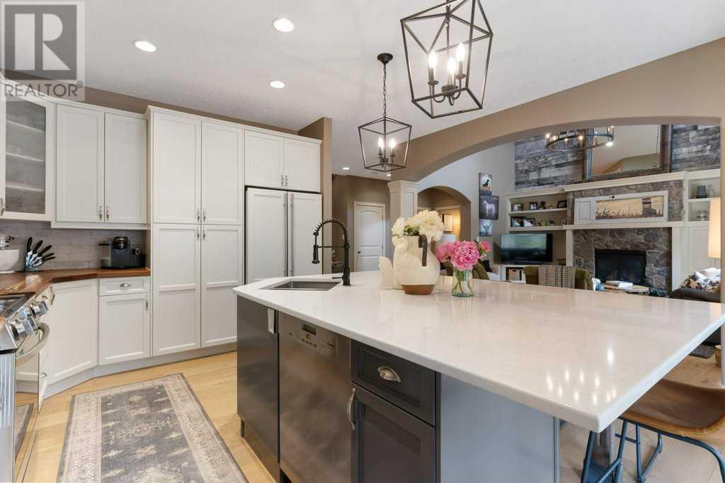 Single Family House for Sale in  Panatella Manor NW Panorama Hills Calgary 