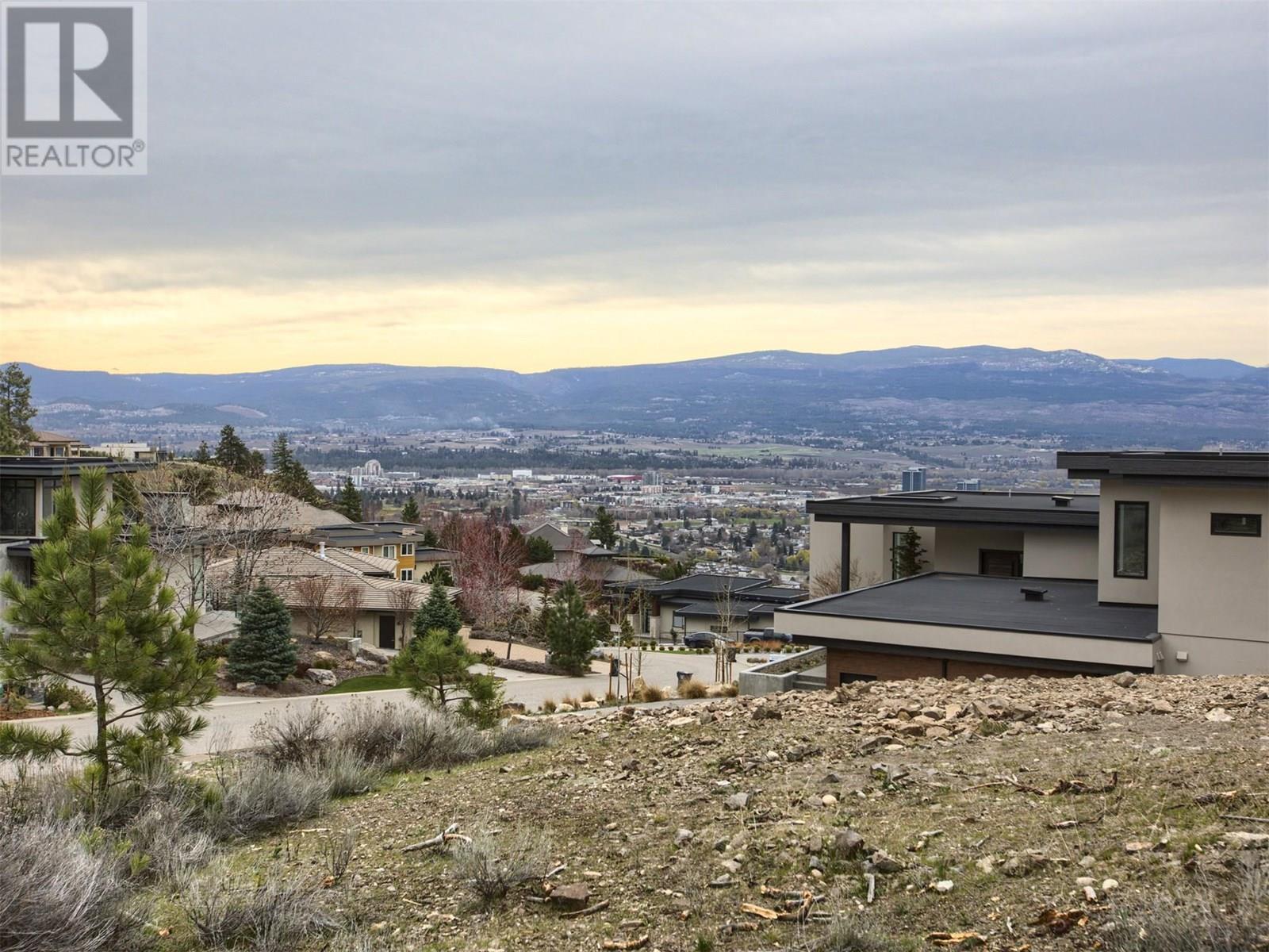  720 Pinehaven Court, Kelowna