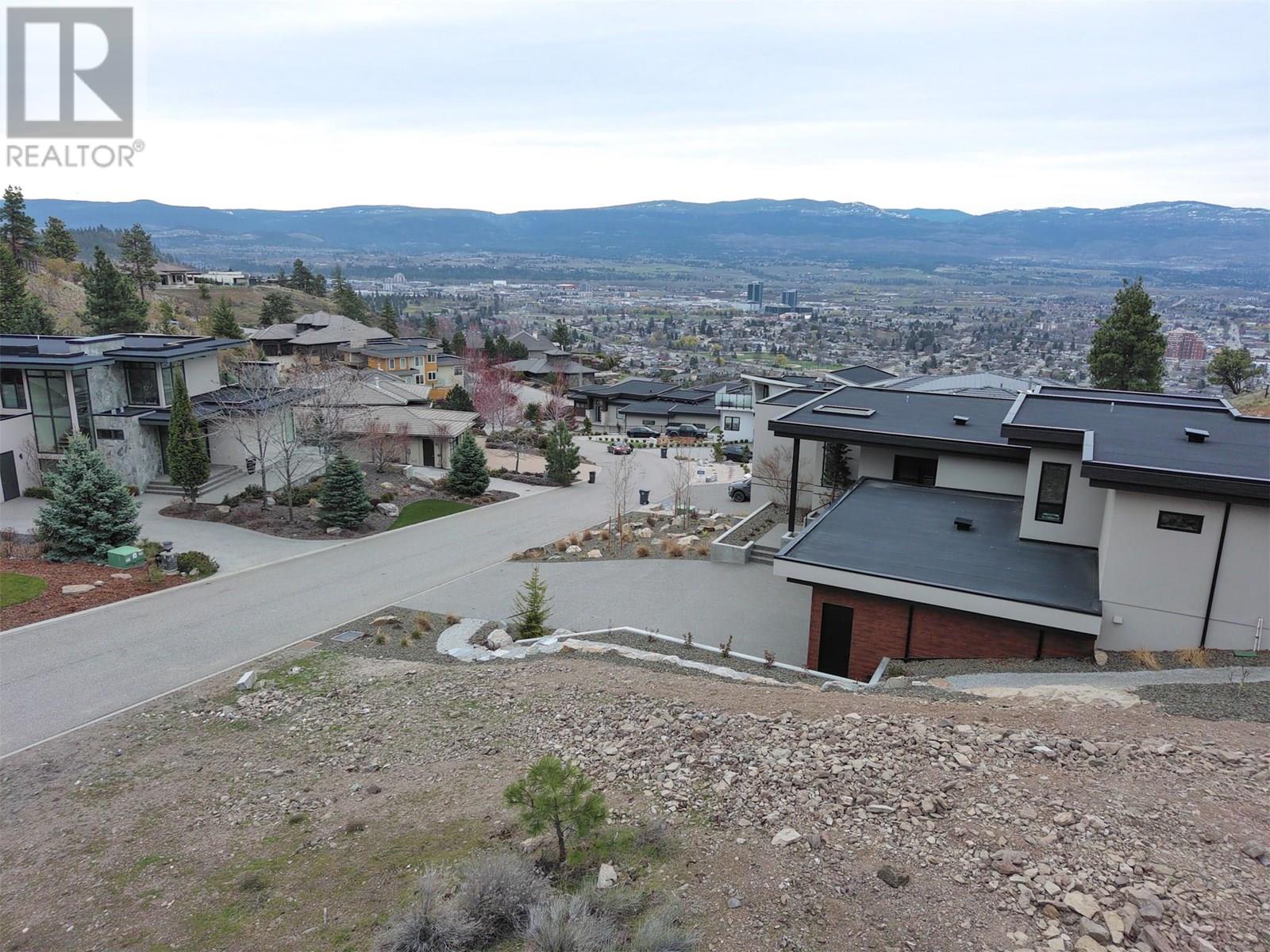  720 Pinehaven Court, Kelowna