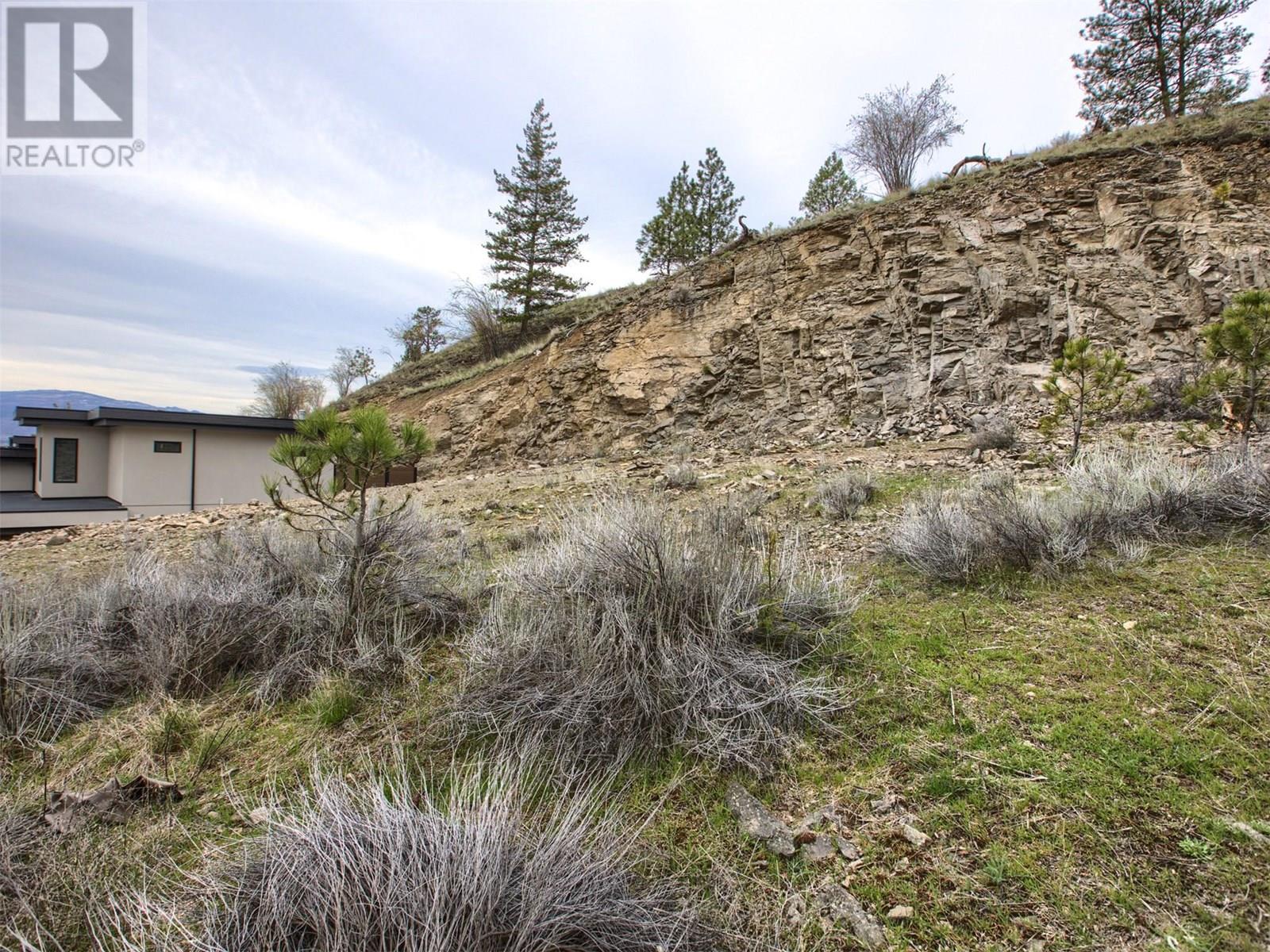  720 Pinehaven Court, Kelowna