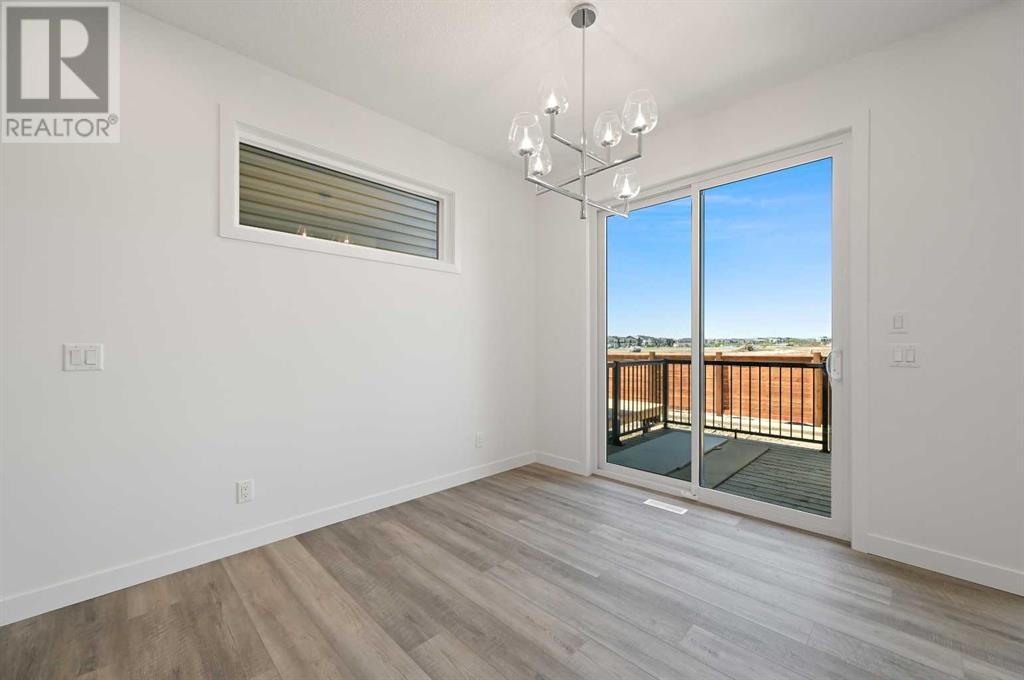 Photo 4 of 19843 44 Street Se, Calgary AB