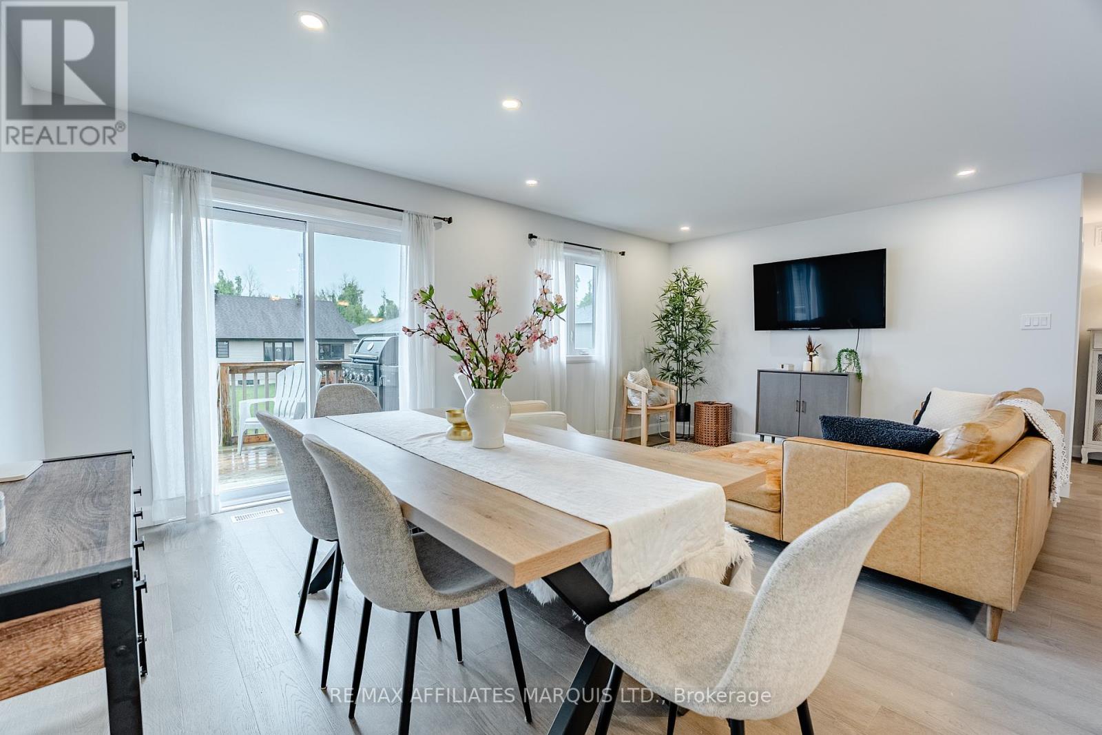 Photo 12 of 269 Gillis Avenue, Cornwall ON