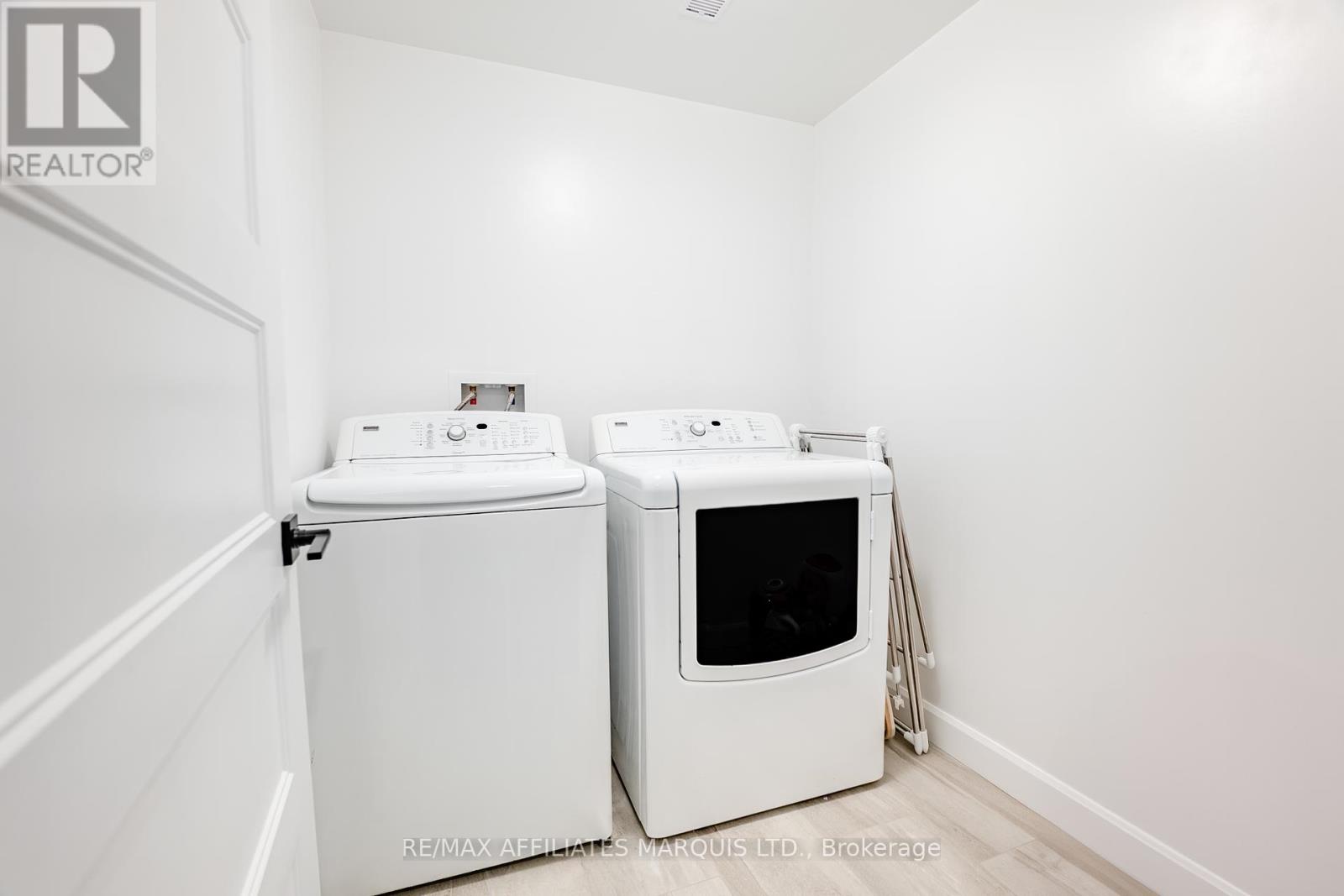 Photo 40 of 269 Gillis Avenue, Cornwall ON