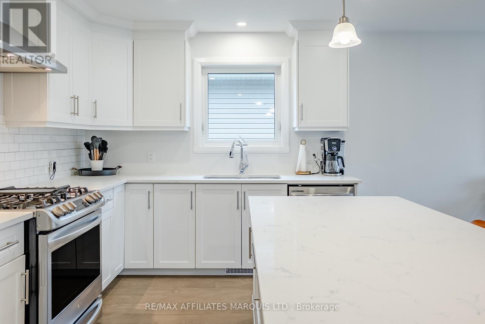 Photo 6 of 269 Gillis Avenue, Cornwall ON