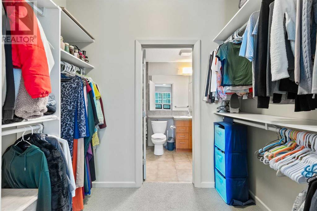 Single Family House for Sale in    Street SE Beltline Calgary 