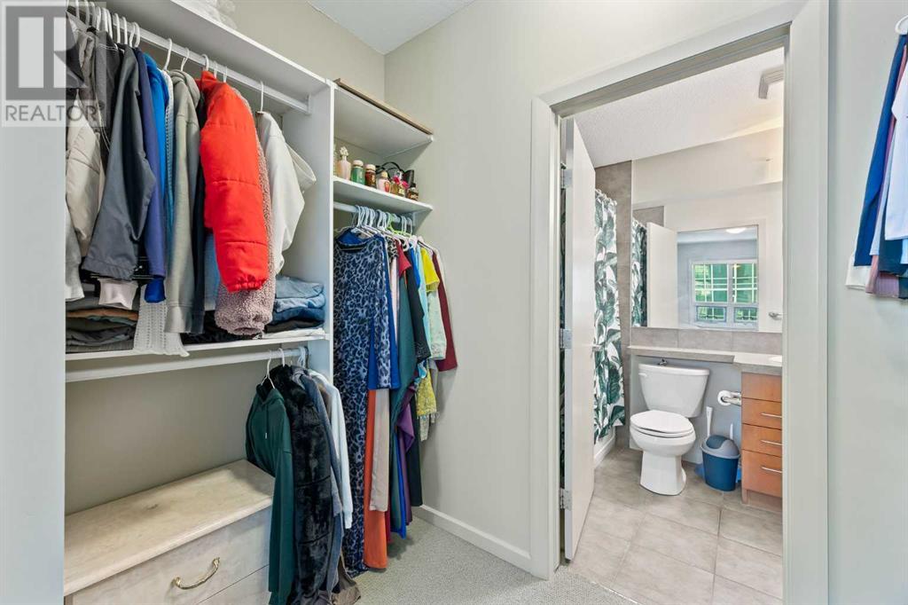 Single Family House for Sale in    Street SE Beltline Calgary 