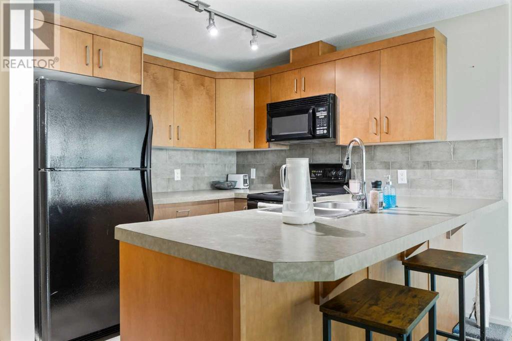 Single Family House for Sale in    Street SE Beltline Calgary 